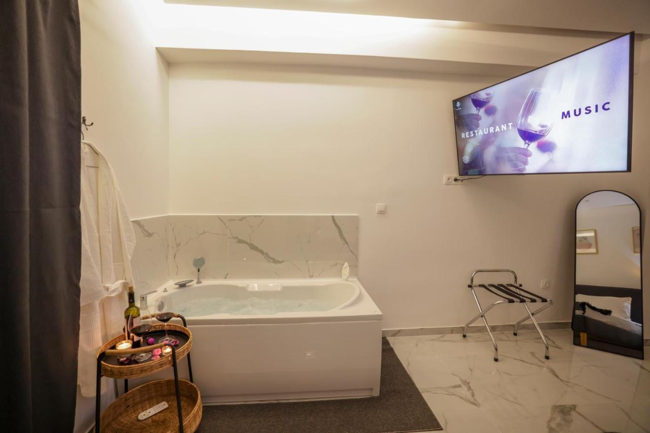 Apollo 2 Bd Jacuzzi Suite Athen Eksteriør billede